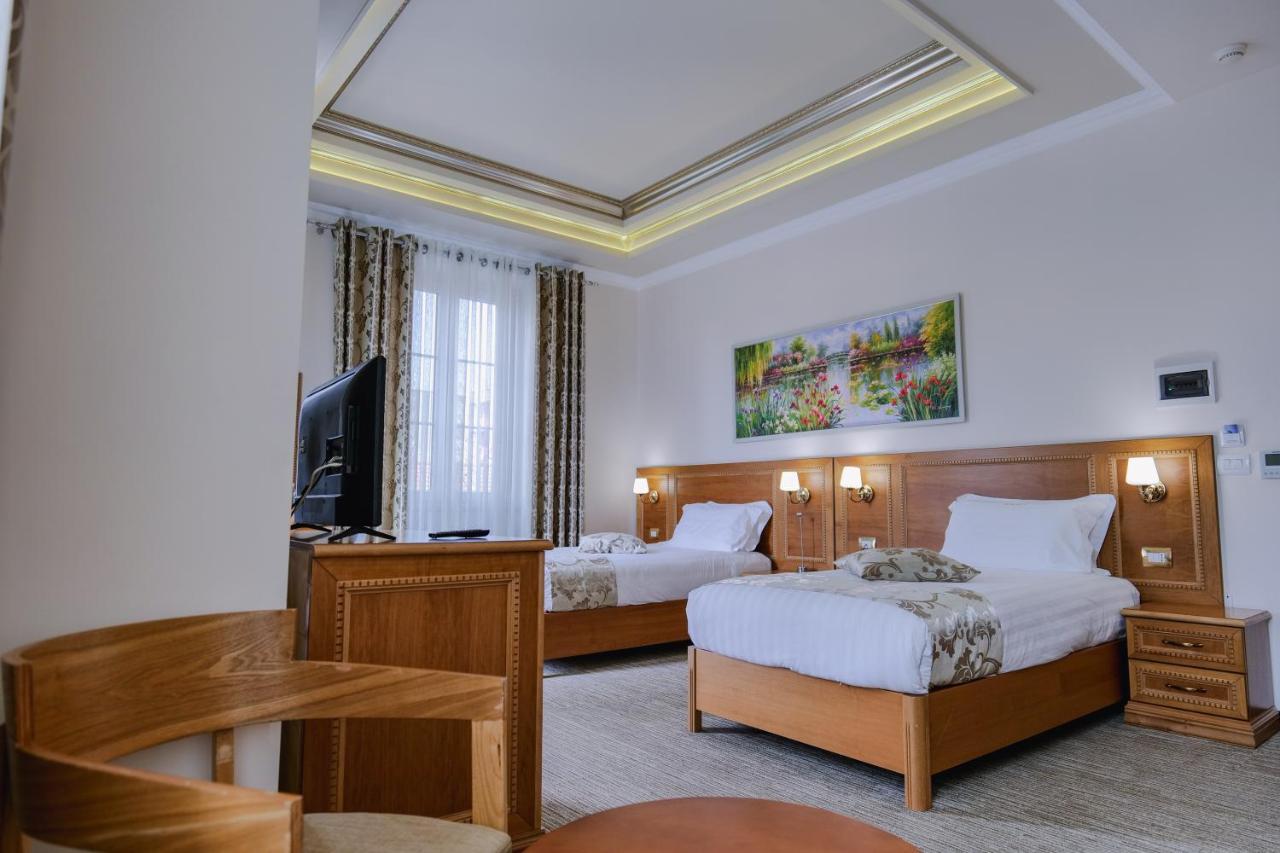 Hotel Boka Tirana Exterior foto